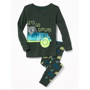 Old Navy Exploring Sleep Set